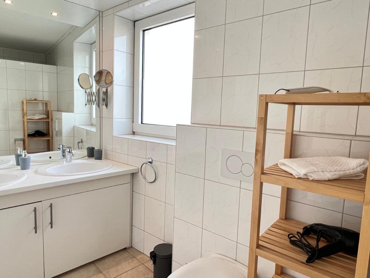 Der Schwan 7 - 3 Schlafzimmer - 2 Balkone - Zentral - 100 Qm Duren Ngoại thất bức ảnh